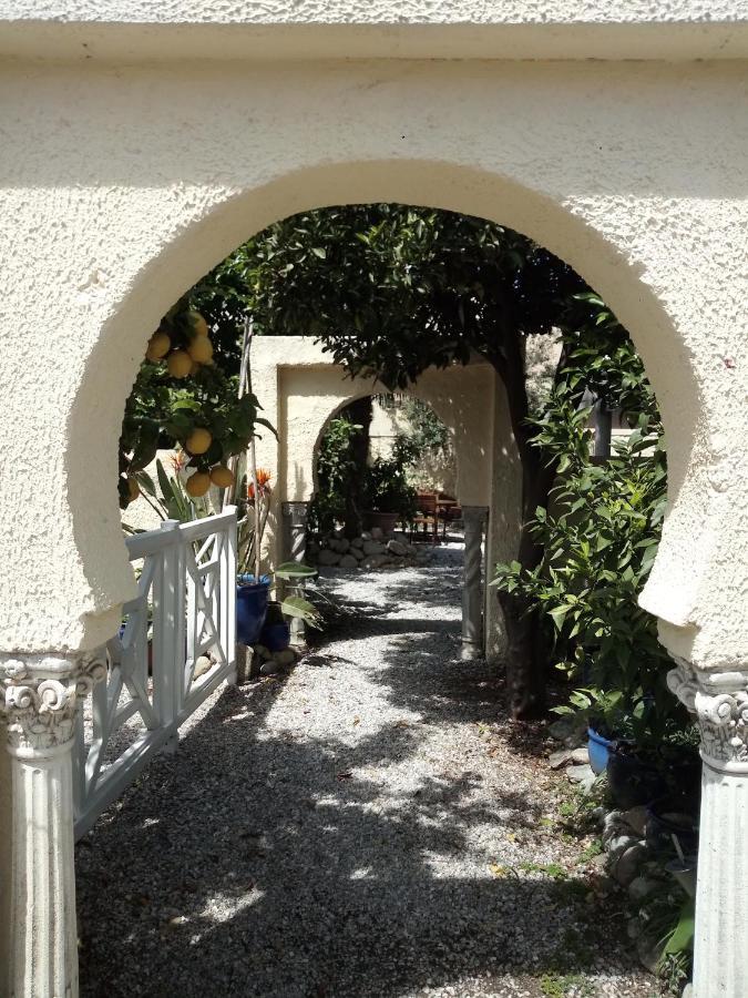 Bed and Breakfast L'Orangeraie Эльн Экстерьер фото